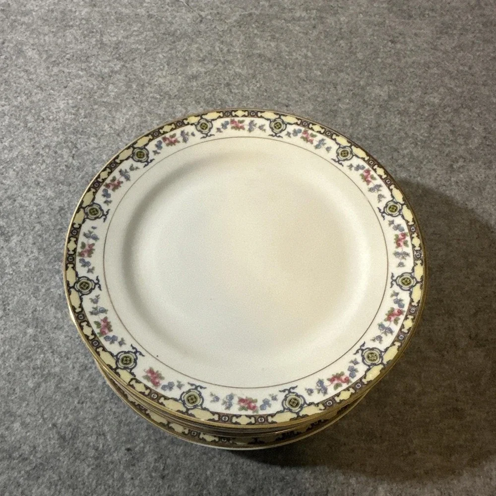 Noritake Nippon Bellefonte Pattern Salad Plates Japan Set of 7 Vintage 1920